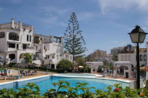 2 bedroom apartment with pool and barbecue